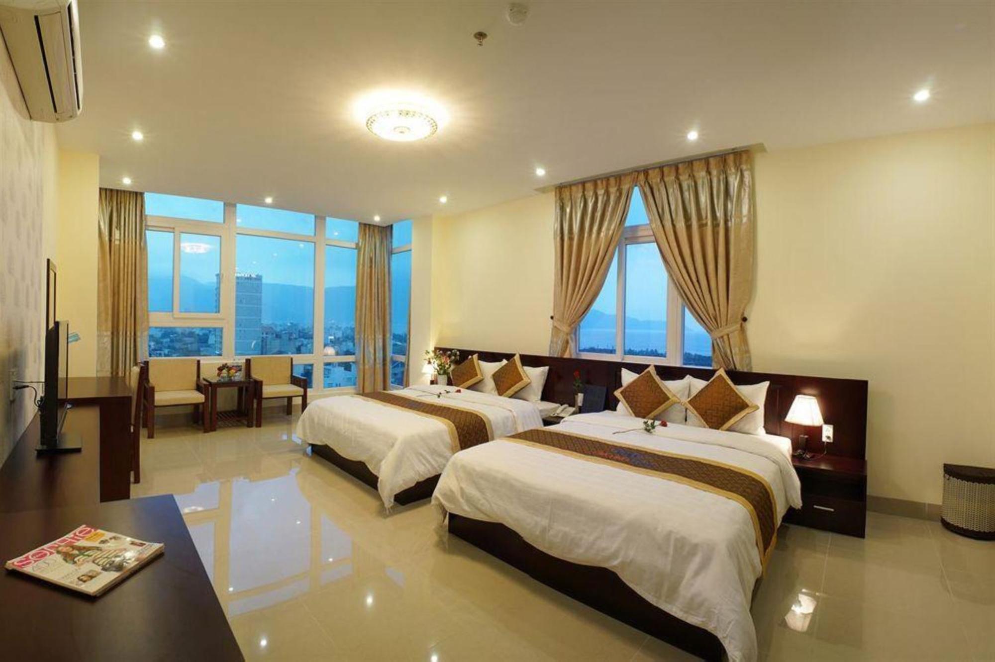 SUNVIEW Hotel Da Nang Buitenkant foto