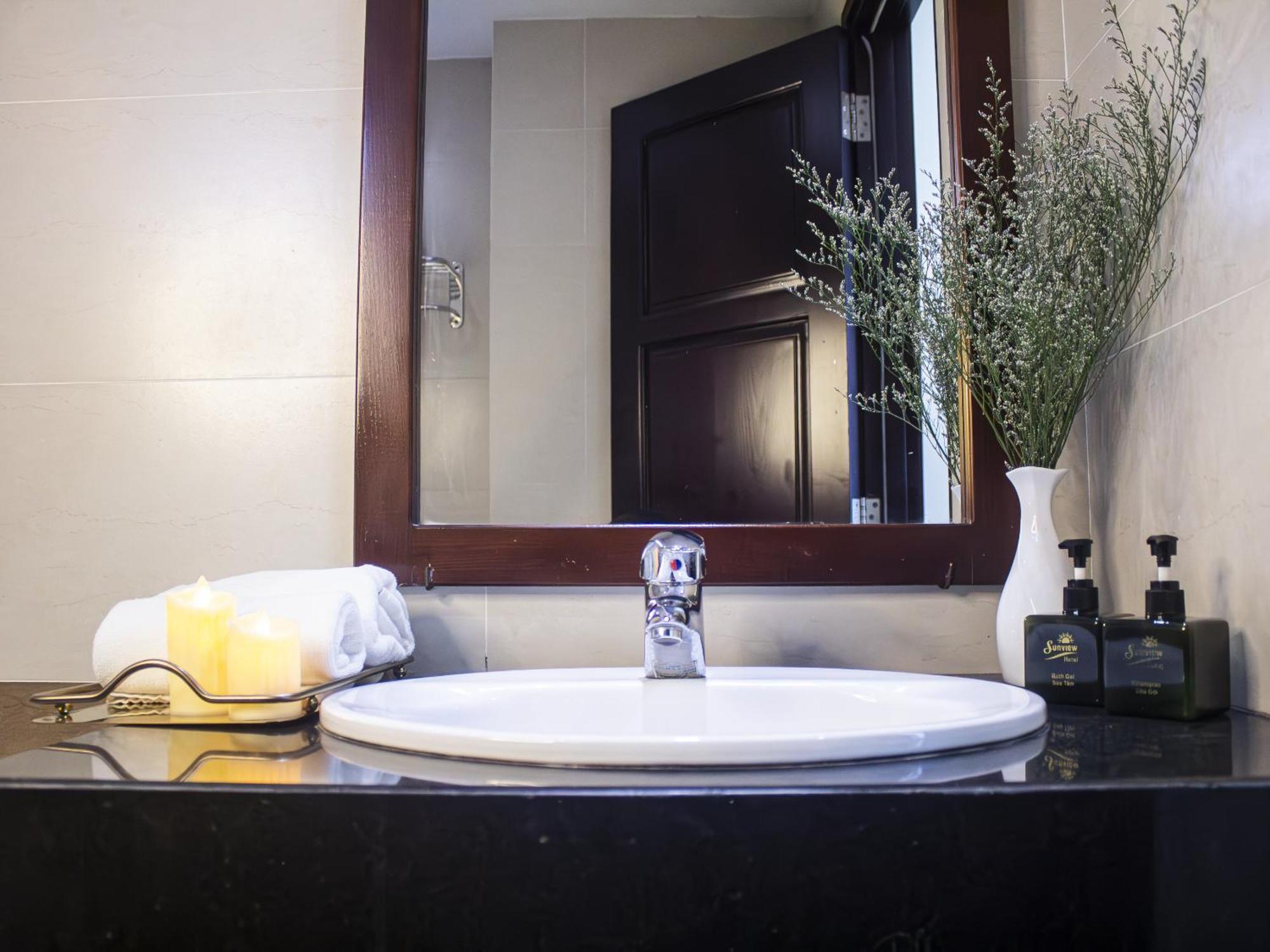 SUNVIEW Hotel Da Nang Buitenkant foto